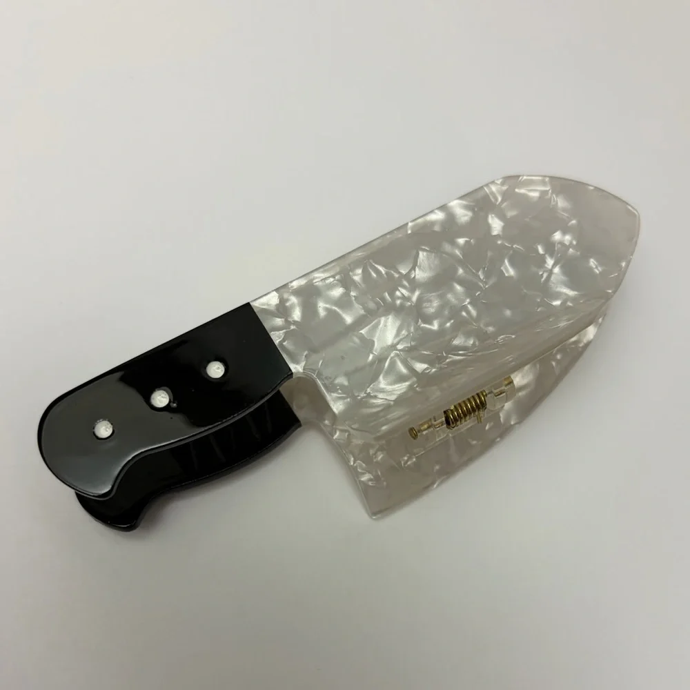 NWT ⚜️🔪⚜️ Acrylic Knife Hair Claw Clip Accessory Halloween